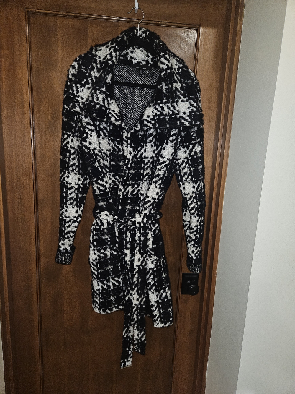 White House Black Market Sweatrt Coat